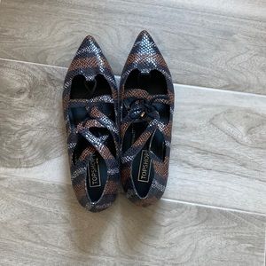 TopShop Ghillie Flats Pointed Snake Print
in Brown